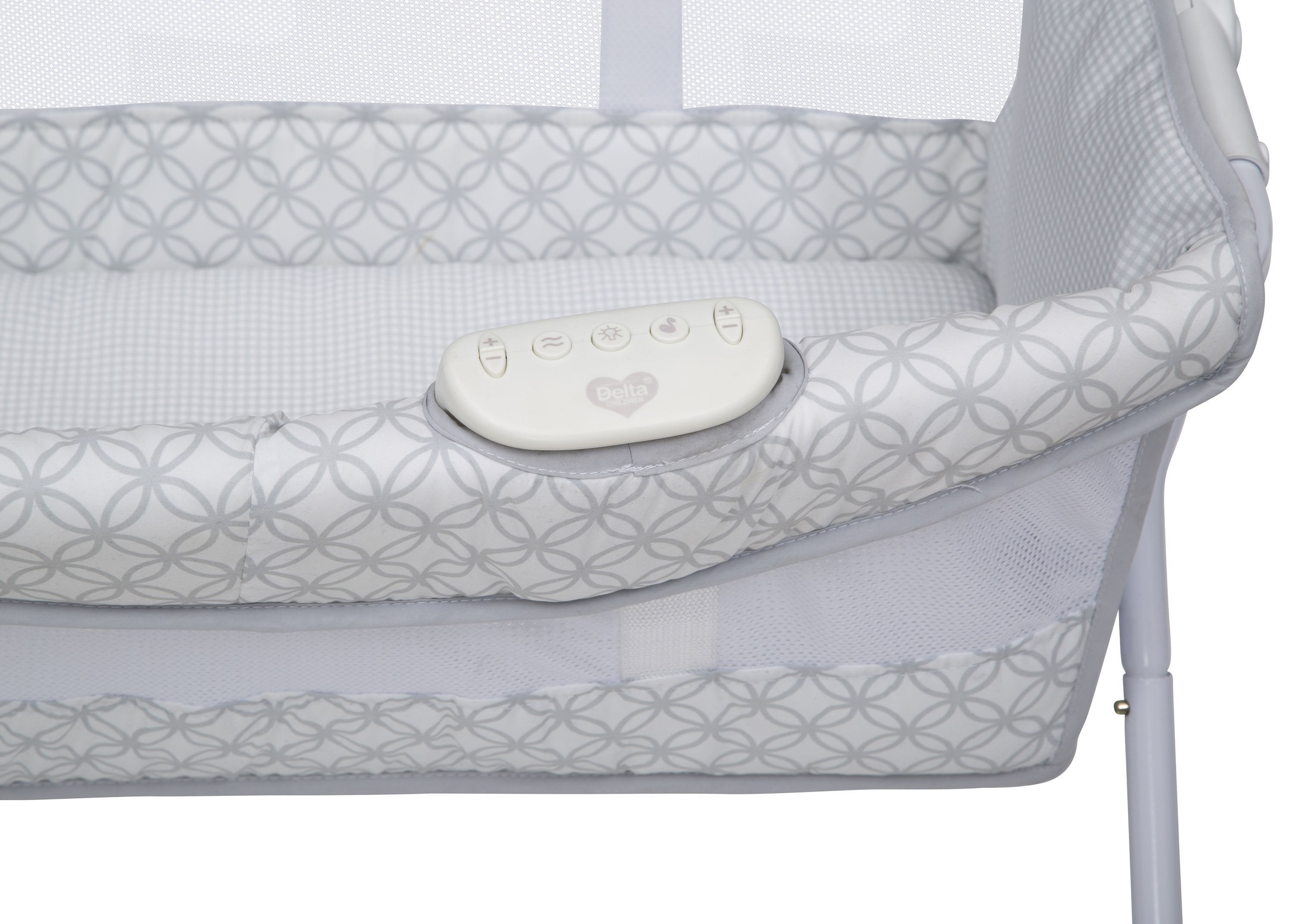 Newborn Soothing Sleeper Bassinet