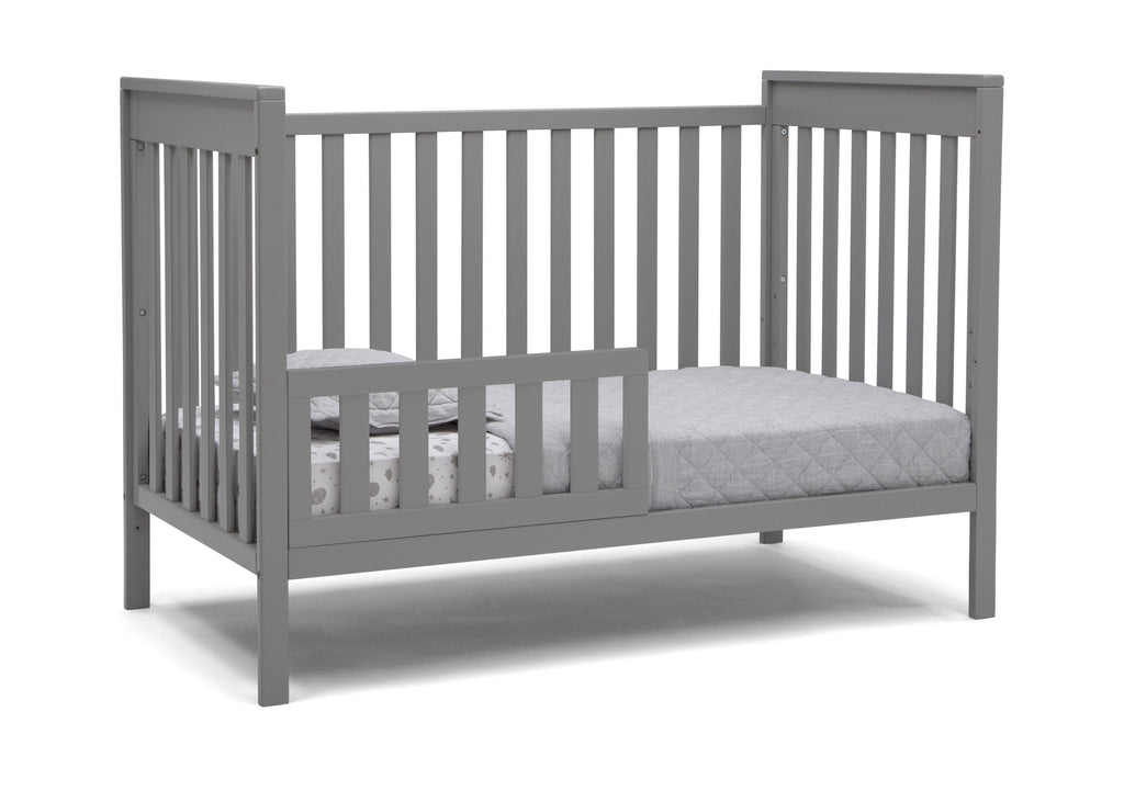 Mercer 6-in-1 Convertible Crib