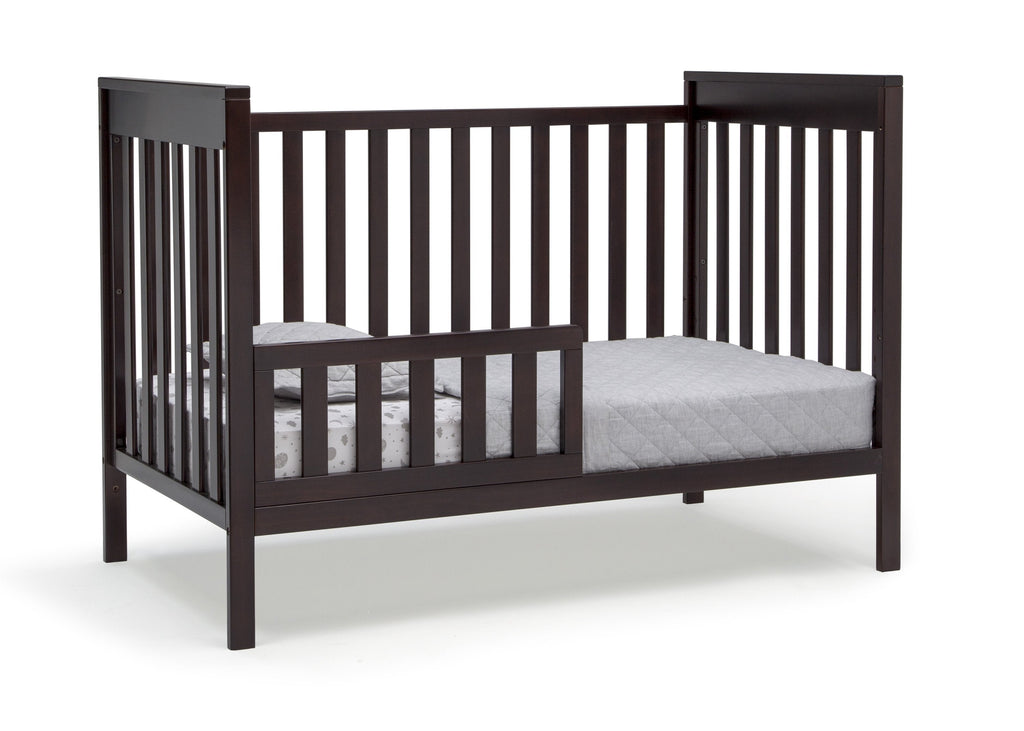 Mercer 6-in-1 Convertible Crib