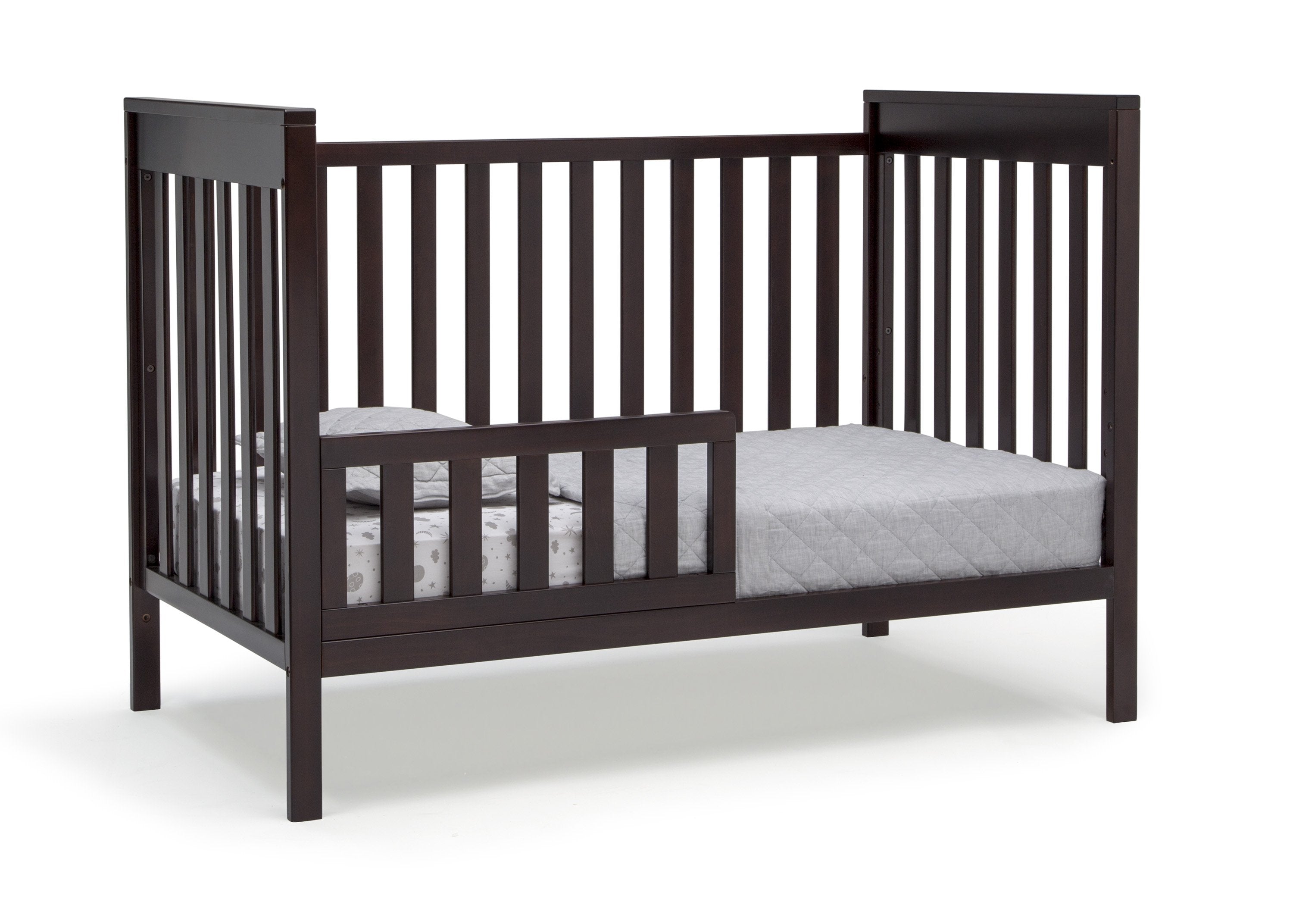 Mercer 6-in-1 Convertible Crib