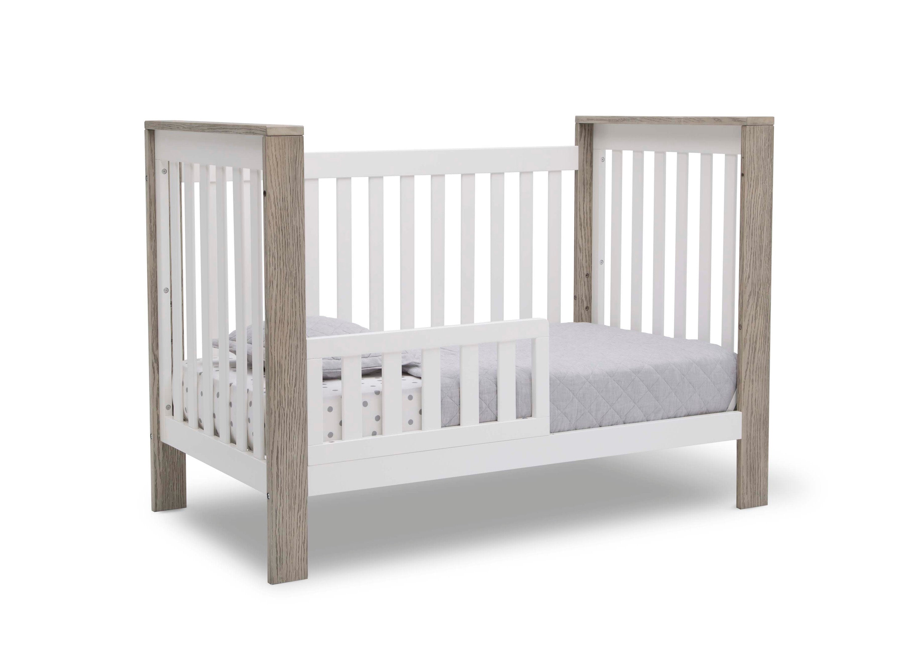 Miles 4-in-1 Convertible Crib