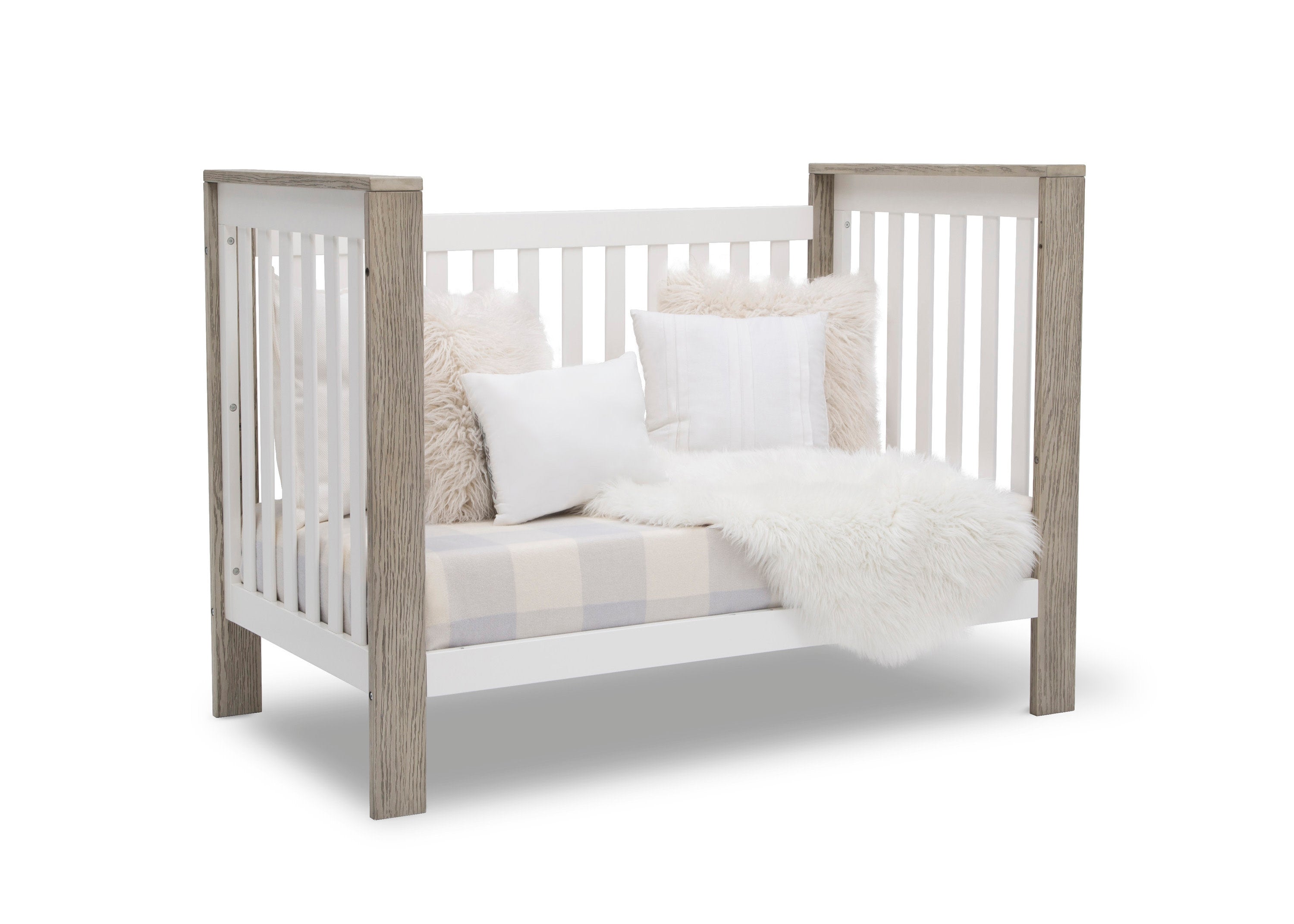 Miles 4-in-1 Convertible Crib