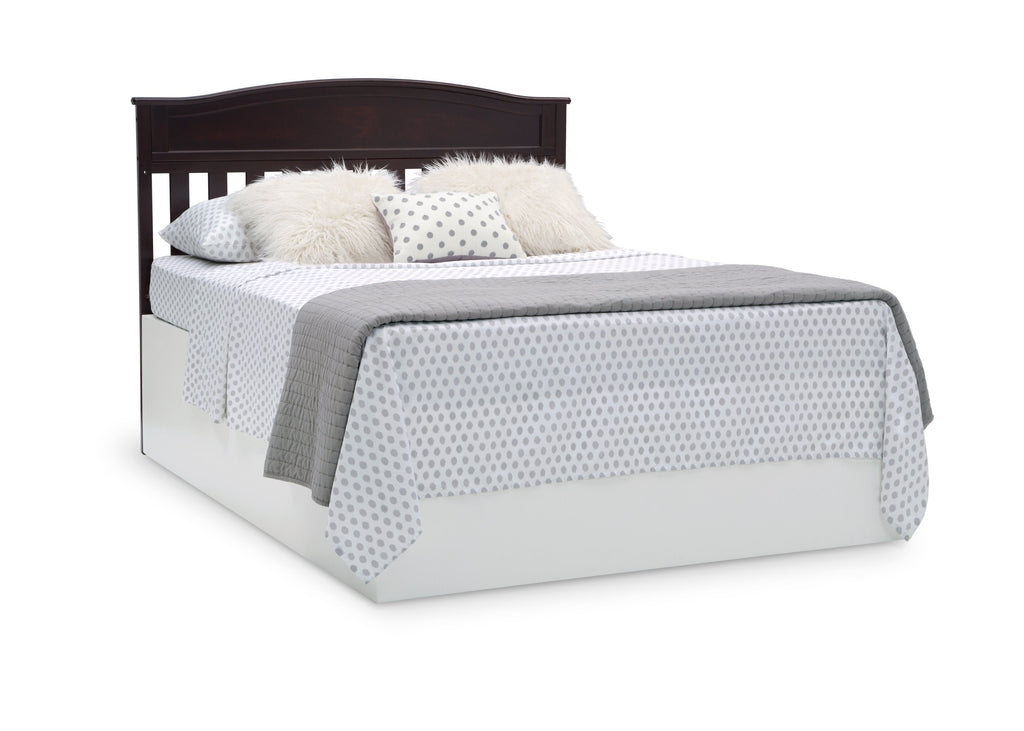 Emery Deluxe 6-in-1 Convertible Crib