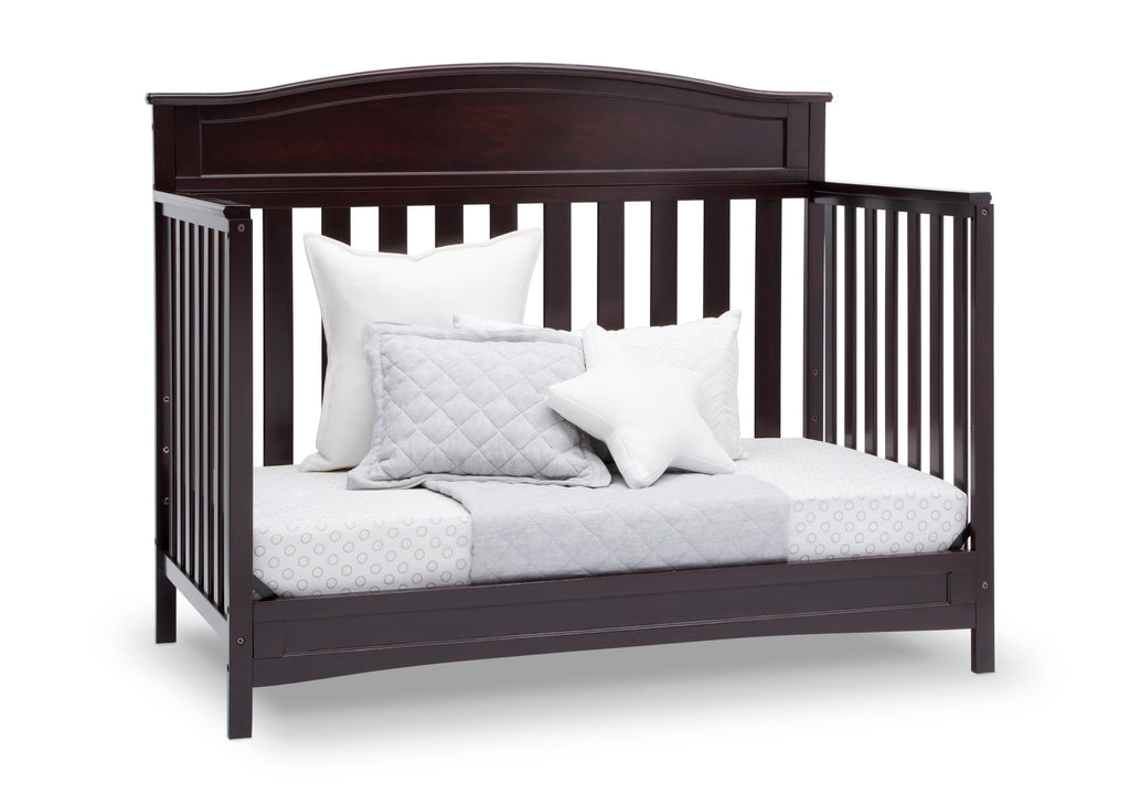 Emery Deluxe 6-in-1 Convertible Crib